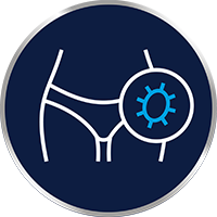 Ciuperca prosperă într-un mediu cald, umed, precum zona inghinală.